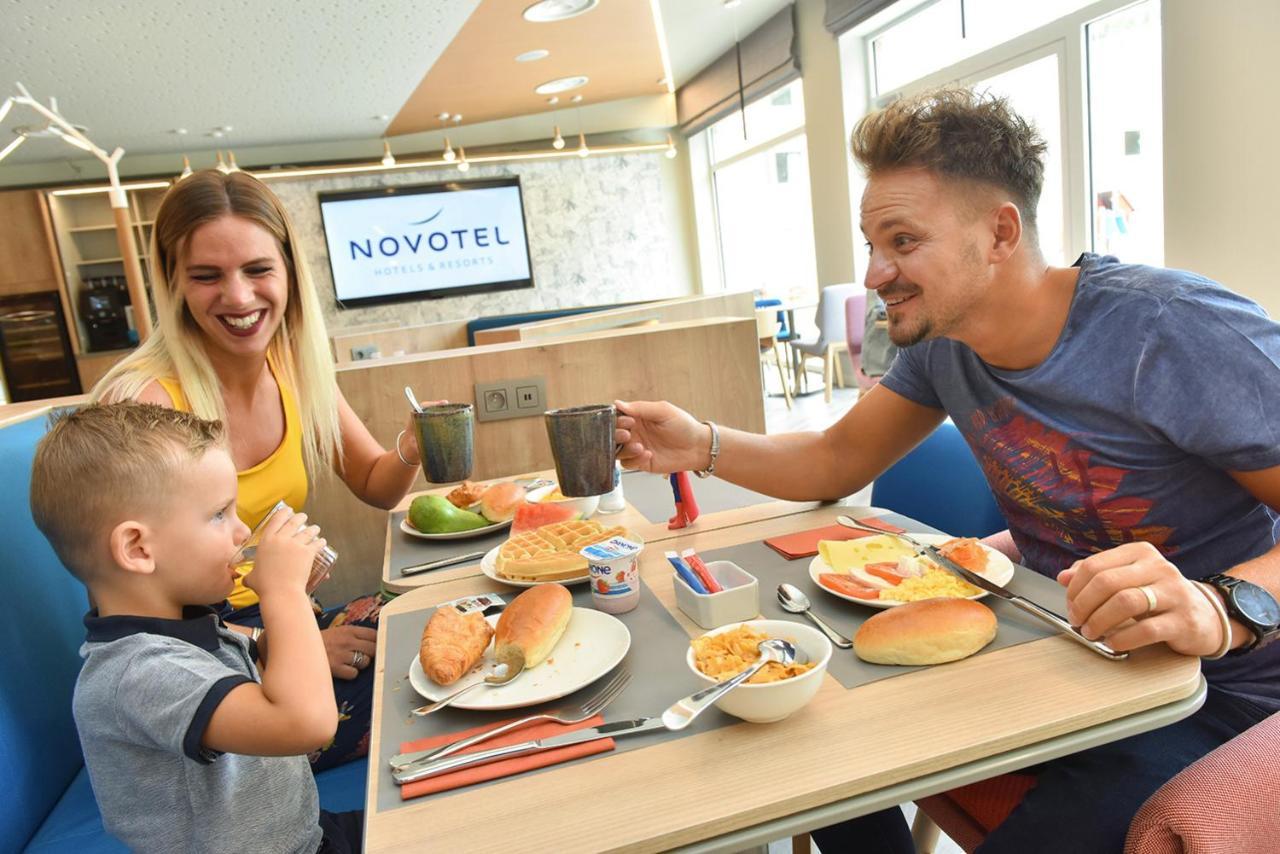 Hotel Novotel Brussels East 4*